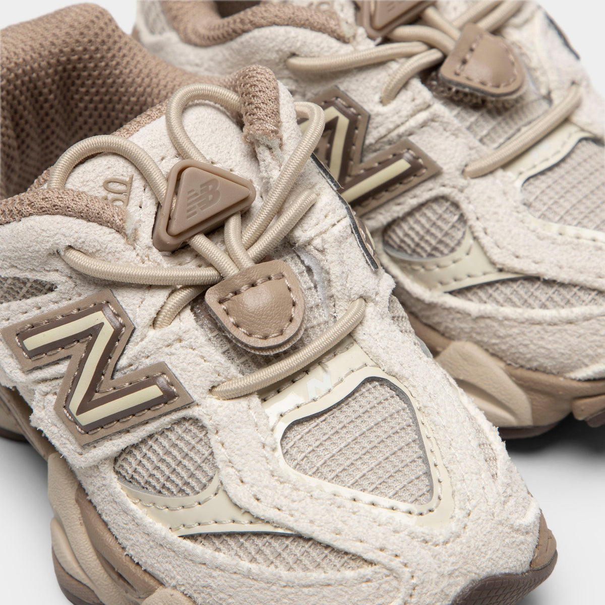 New Balance Infants' 9060 Sneakers - Beige - Product view 3