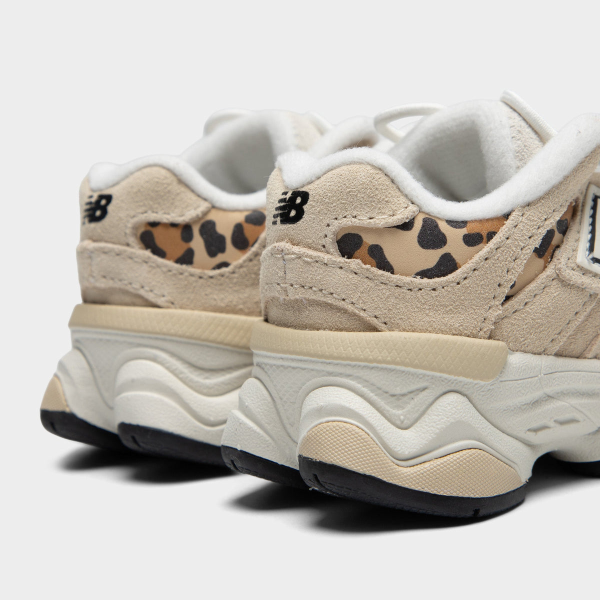 New Balance Infants' 9060 Sneakers - Leopard / Sandstone - Sandstone - Product view 3
