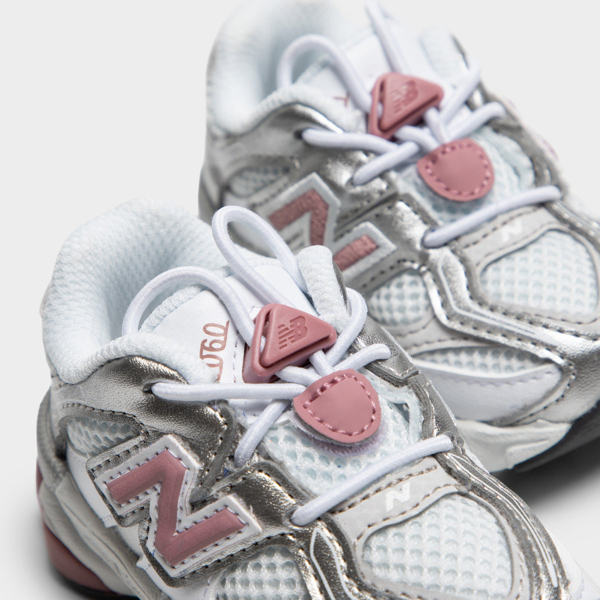 New Balance Infants' 9060 Sneakers - Bungee White / Rosewood - Product view 3