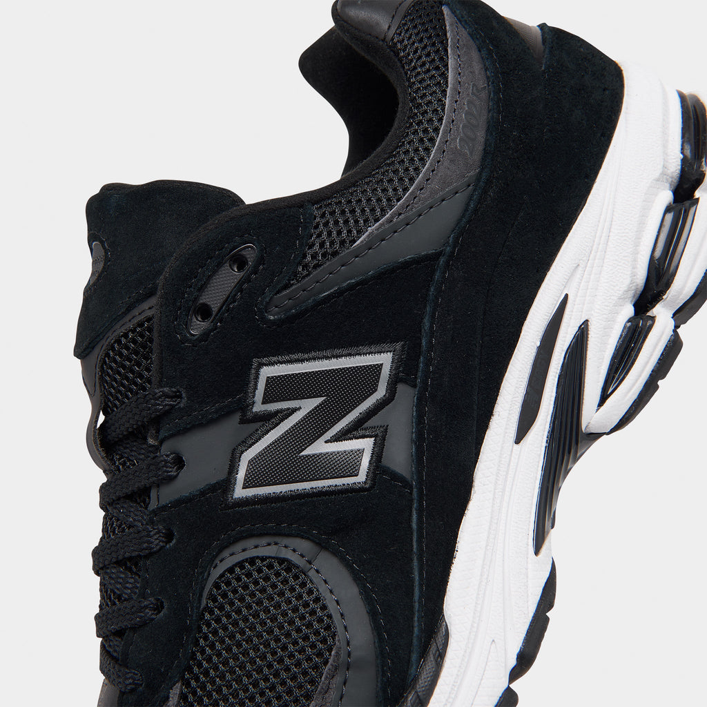 New Balance M2002 Black / Phantom Sneakers - Product view 3