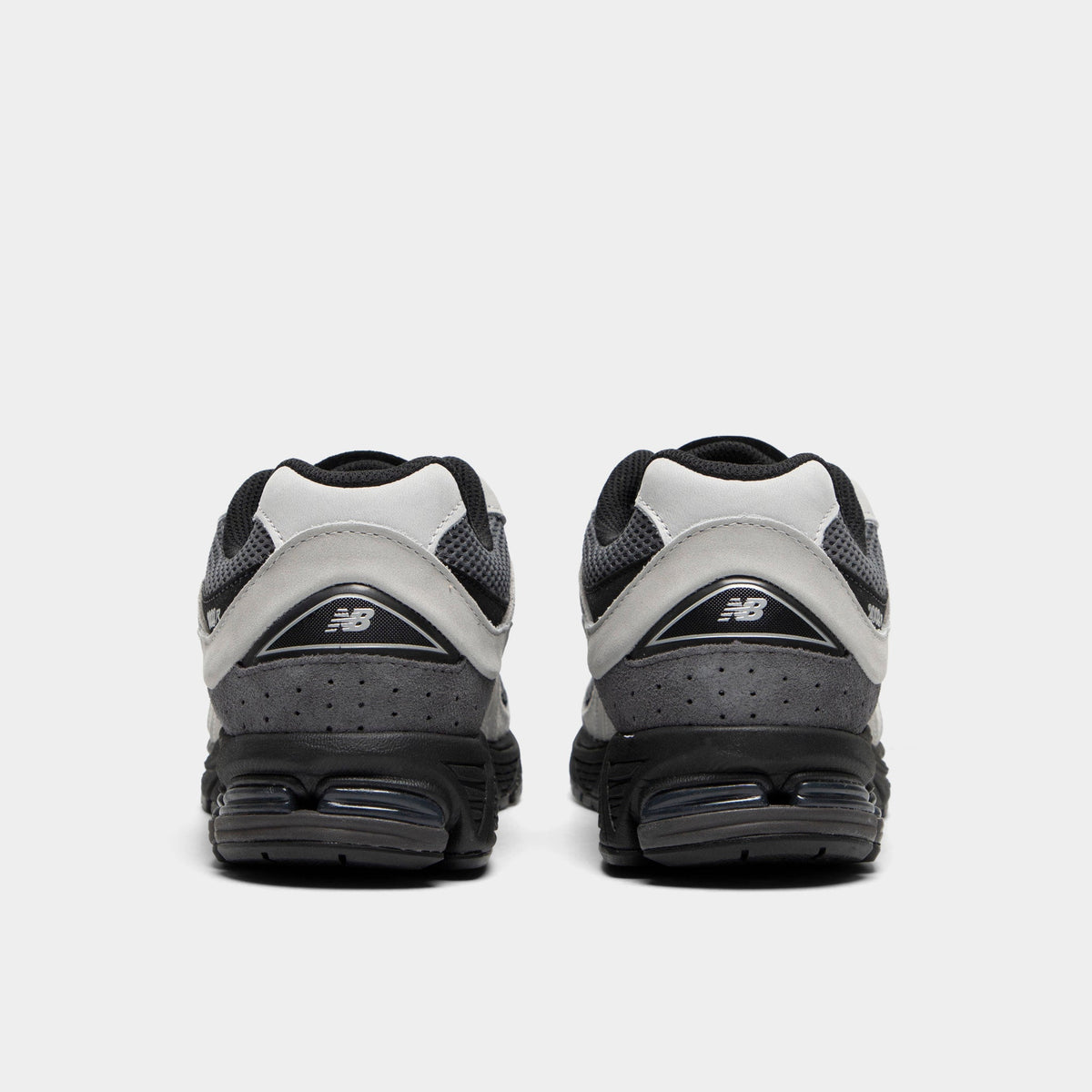 New Balance 2002R Sneakers - Grey / Black - Product view 4