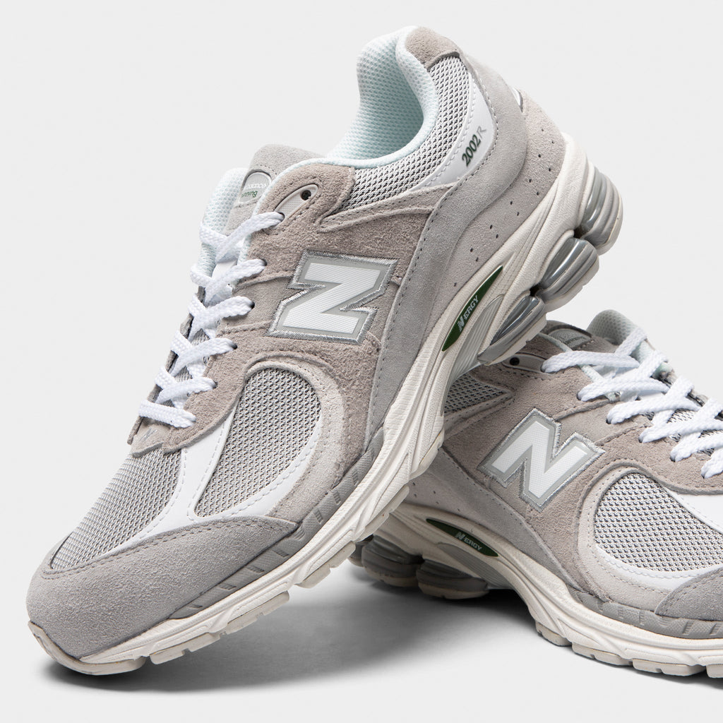 New Balance 2002R Sneakers - Black / White - Product view 3