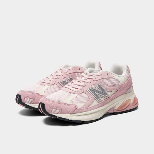 New Balance 2010 Sneakers - Pink Chalk / Sea Salt - Product view 2
