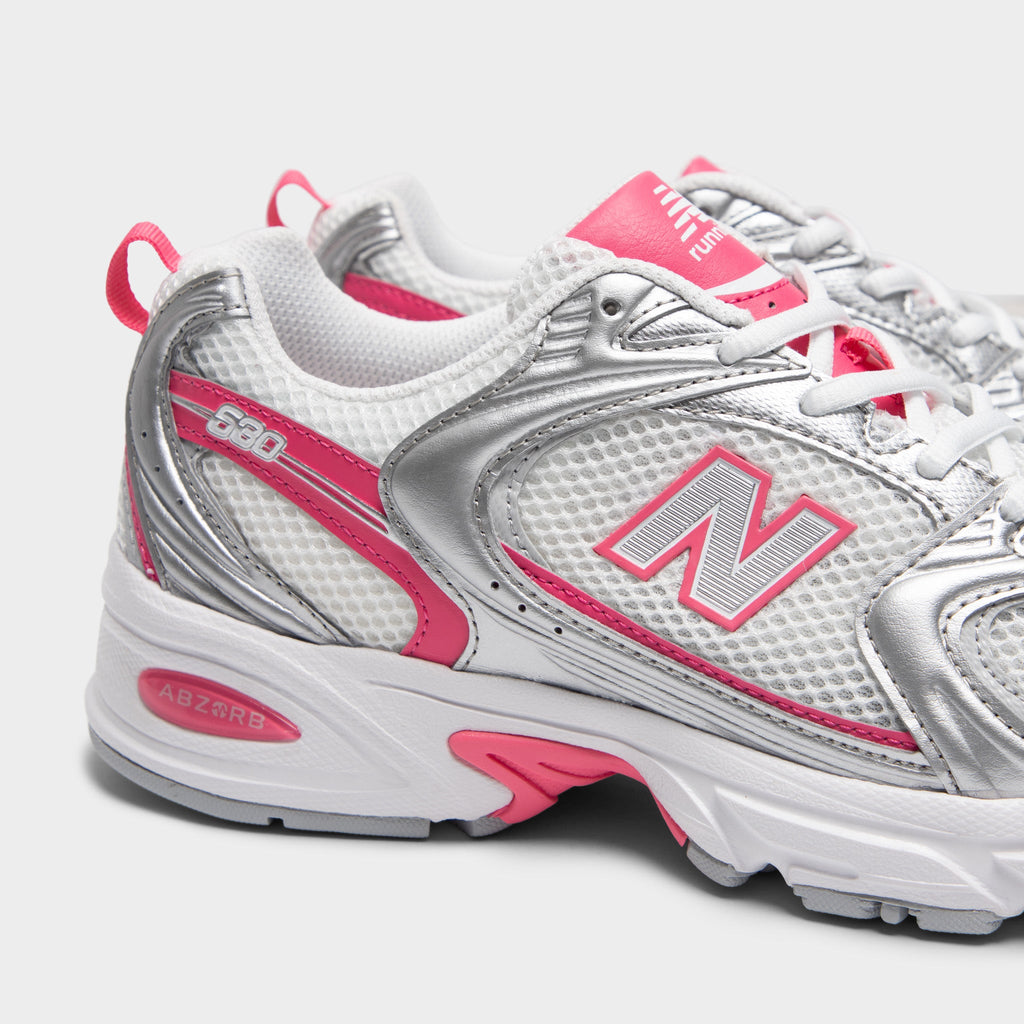 New Balance 530 Sneakers - Silver Metallic / Dragon Berry - Product view 3