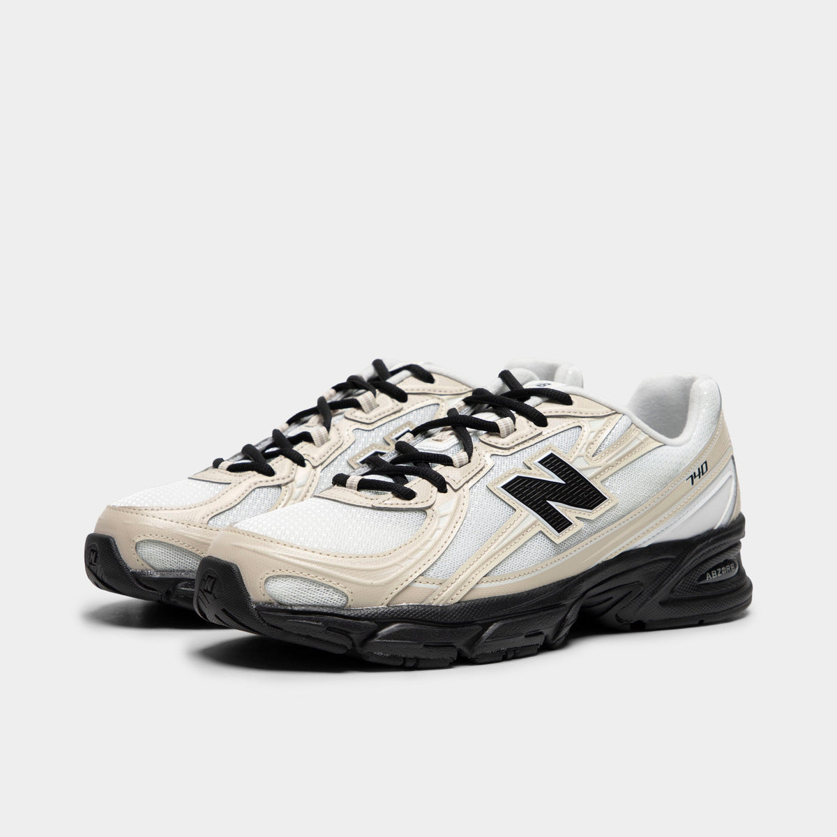 New Balance 740 Sneakers - Timberwolf / Black - Product view 2