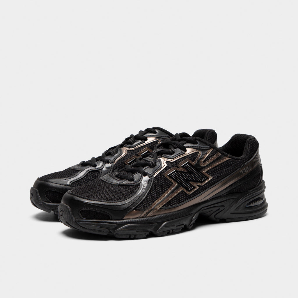 New Balance 740 Sneakers - Black / Bronze - Product view 2
