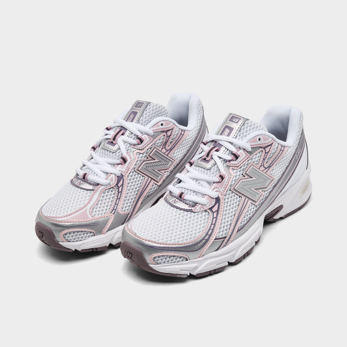 New Balance 740 Sneakers - Ice Wine / White - Product view 2