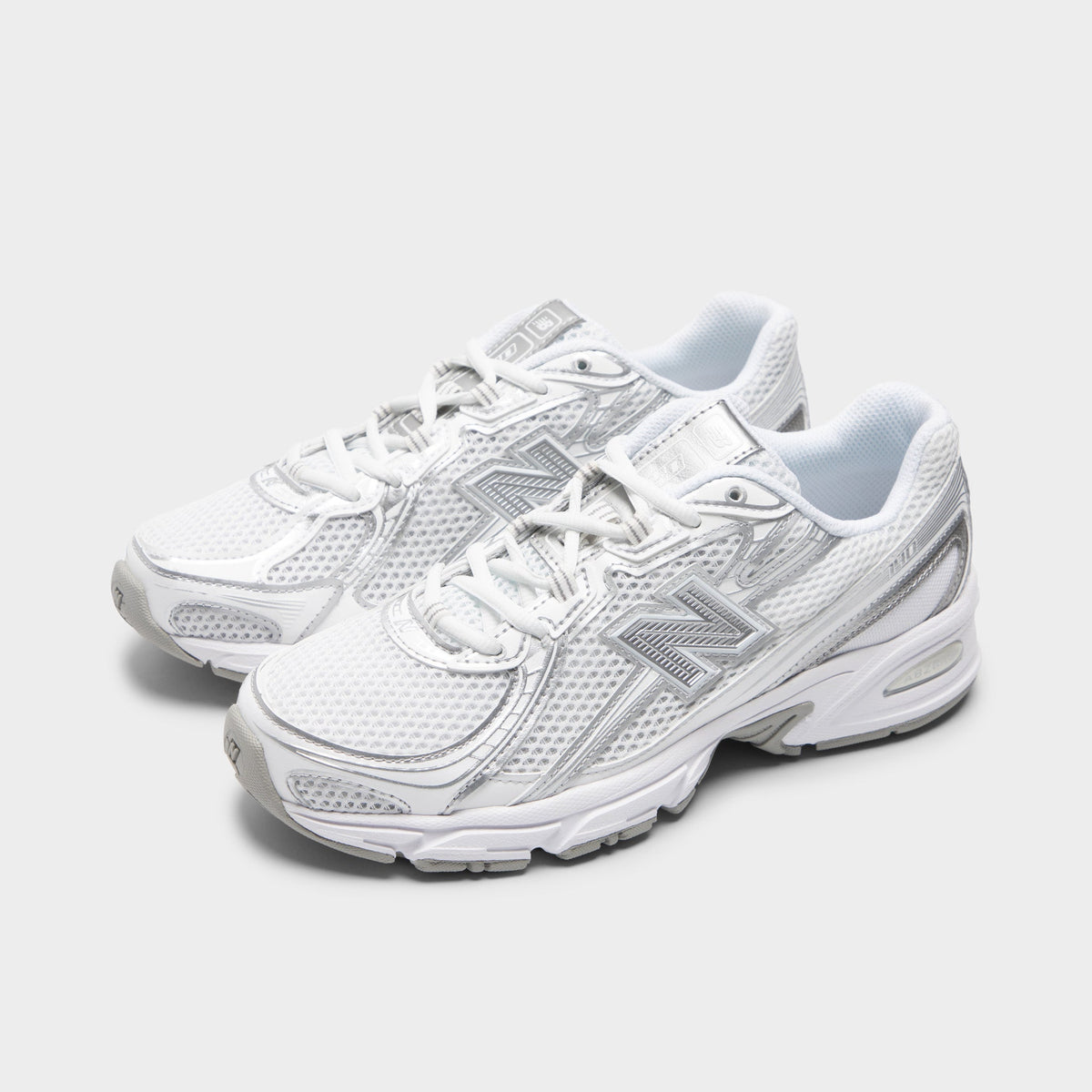 New Balance 740 Sneakers - White / Silver Metallic - Product view 2
