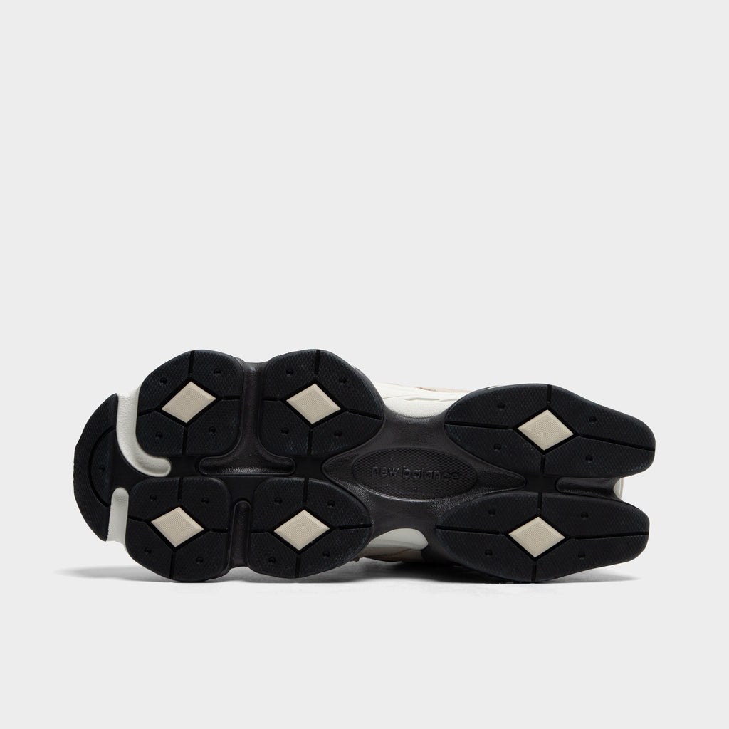 New Balance 9060 Sneakers - Timberwolf / Black Cement - Product view 6