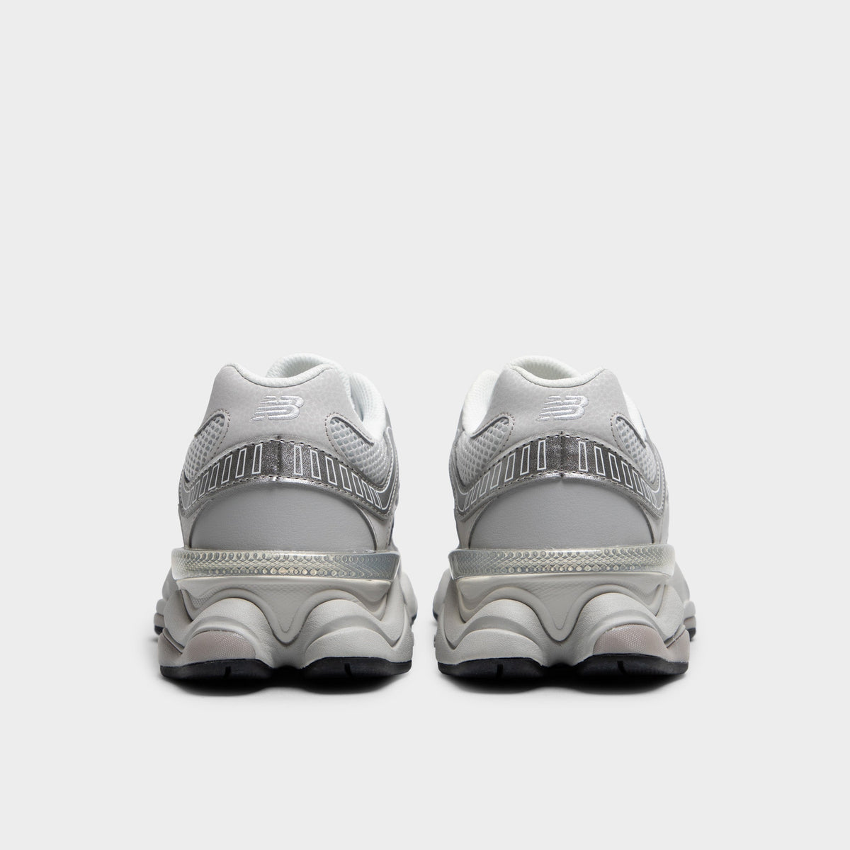 New Balance 9060 Sneakers - Raincloud / Truffle Salt - Product view 4