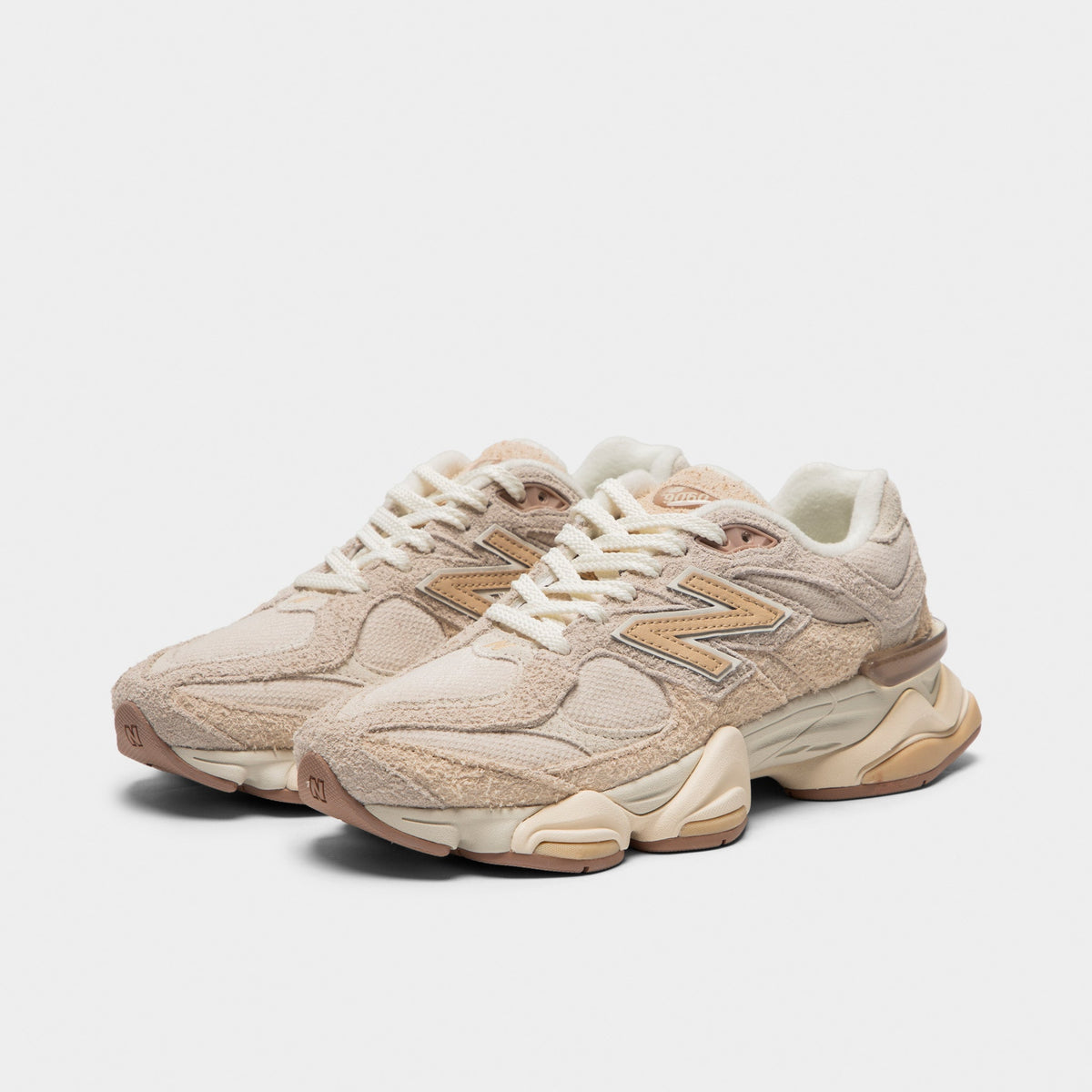 New Balance 9060 Sneakers - Bisque / Sea Salt - Product view 2