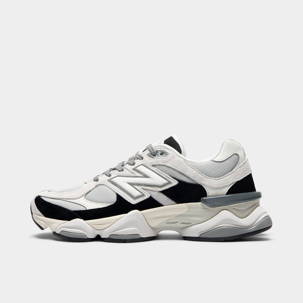 New Balance 9060 Sneakers - Black / Reflection - Product view 1