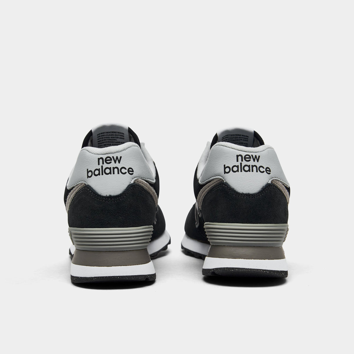 New Balance Women's 574 Sneakers - Black / White - Product view 4